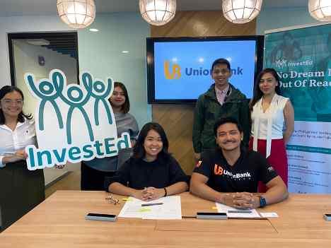 Uniobank Contract Signing